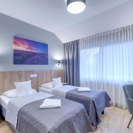 Bed and Breakfast Lawendowy Dwor Pszczółki Exteriér fotografie